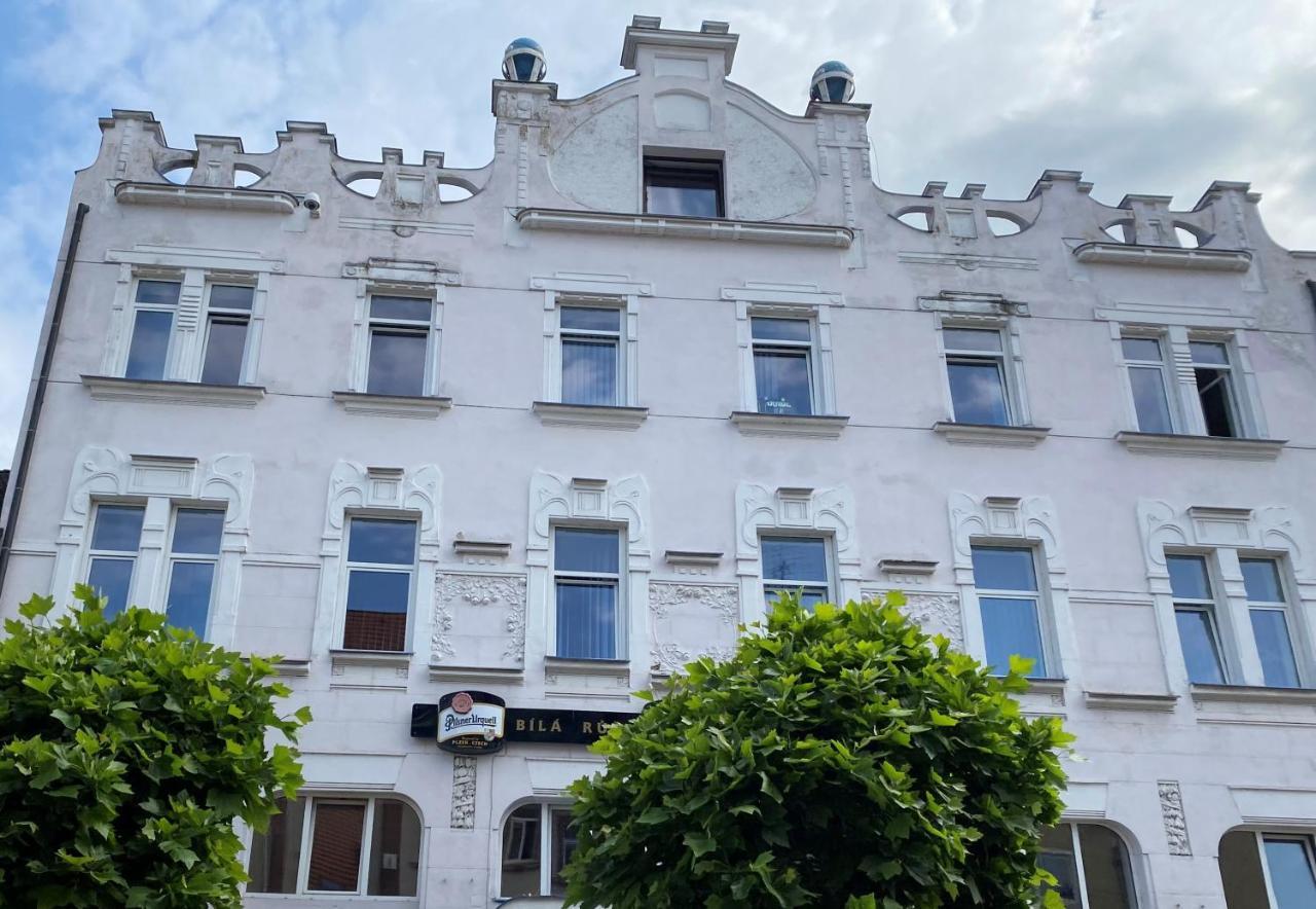 Hotel Bila Ruze Strakonice Εξωτερικό φωτογραφία