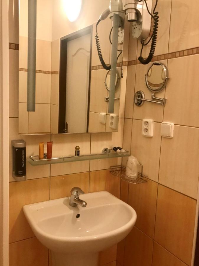 Hotel Bila Ruze Strakonice Εξωτερικό φωτογραφία