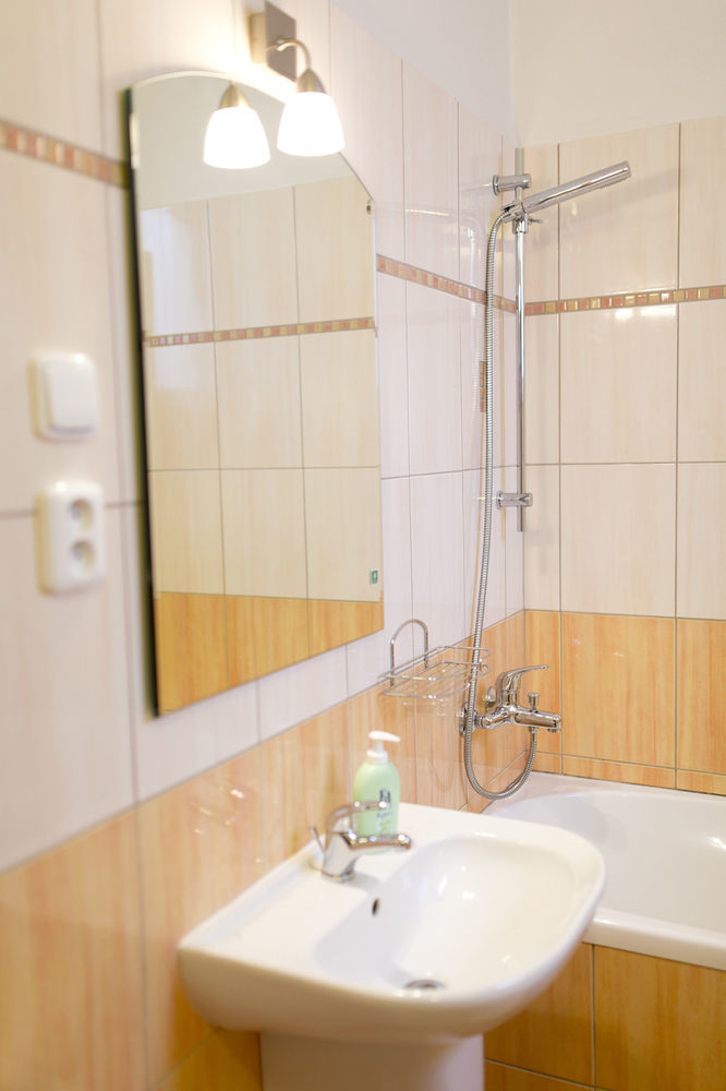 Hotel Bila Ruze Strakonice Εξωτερικό φωτογραφία