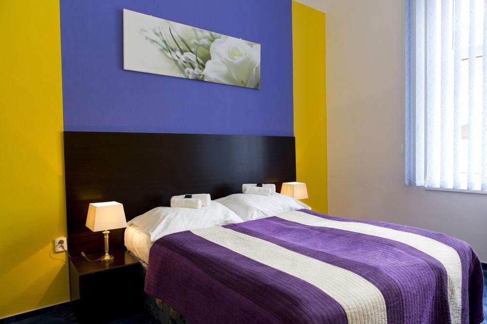 Hotel Bila Ruze Strakonice Εξωτερικό φωτογραφία